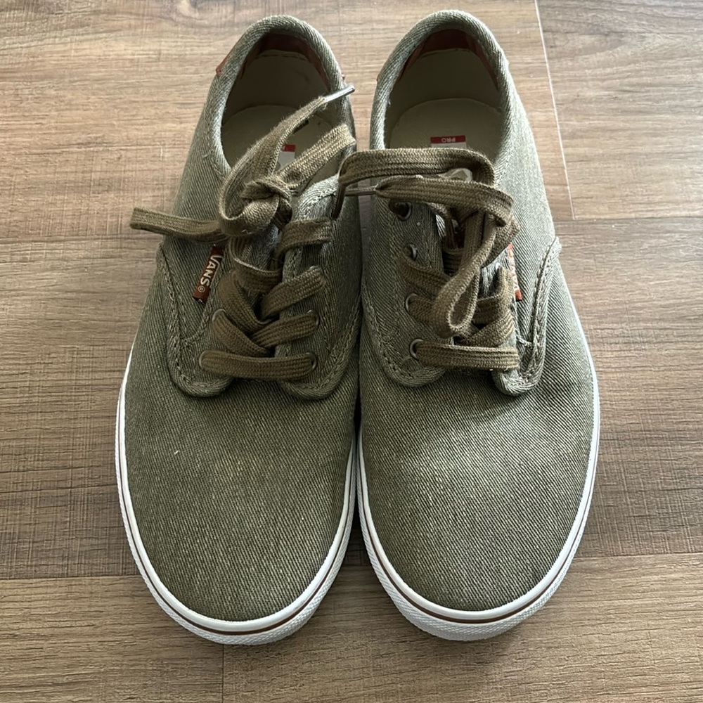 Vans Chima Ferguson Pro Olive Army Green Size 4.0 Youth